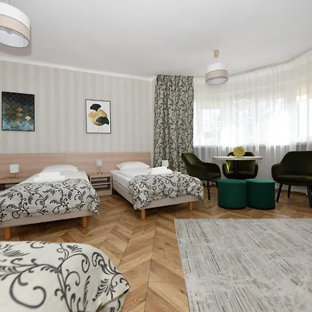 Polonia فندق رشيشوف