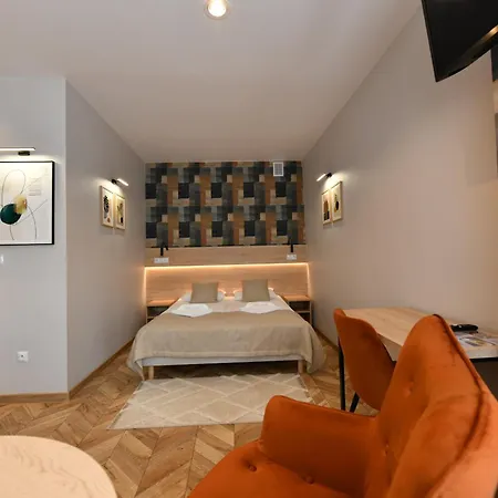 Polonia 2* 제수프